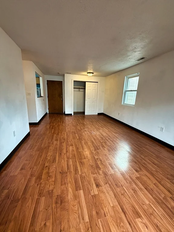 75 Scotch Pond Pl, Quincy