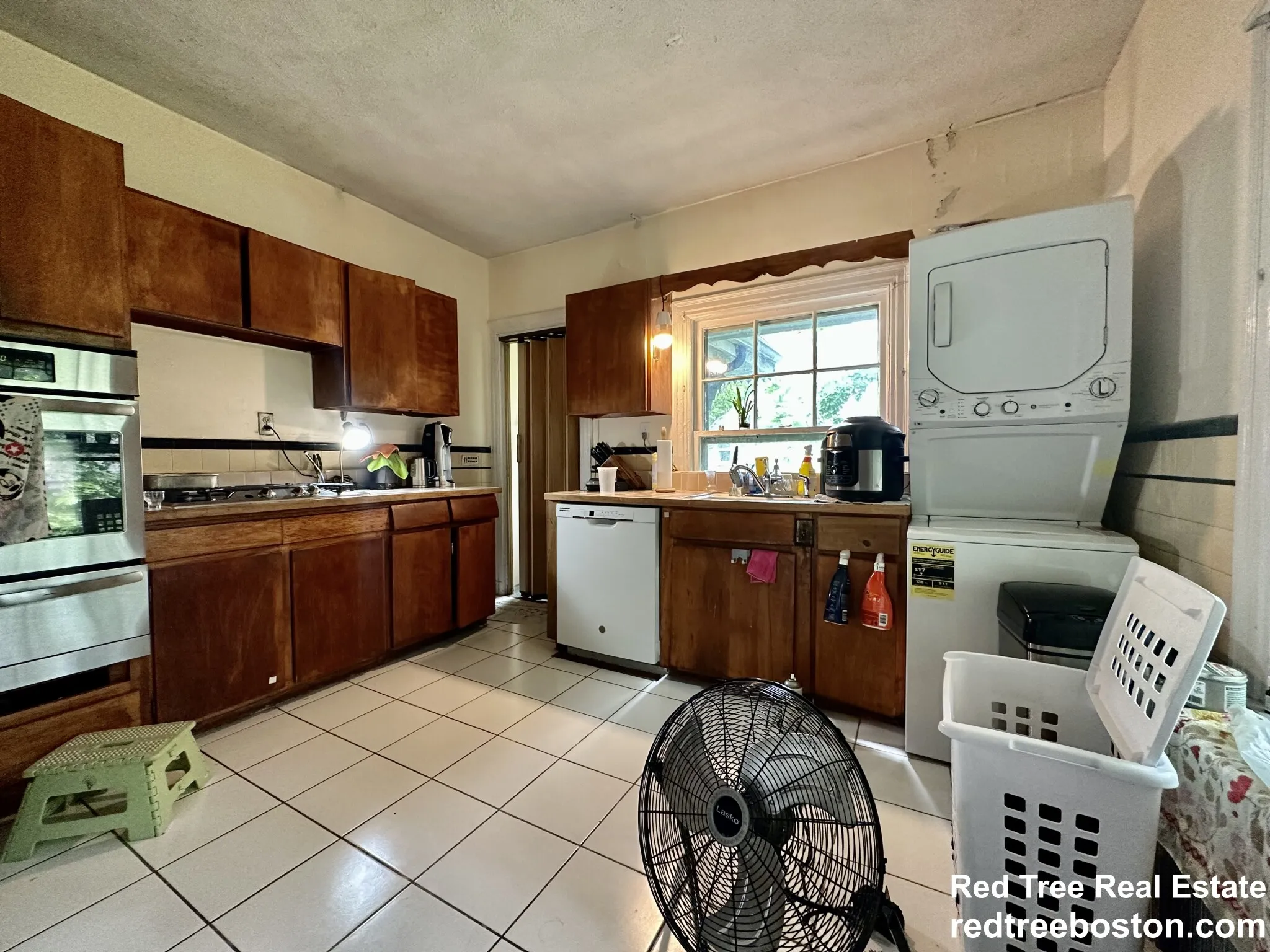 132 Kilsyth Rd, Brighton