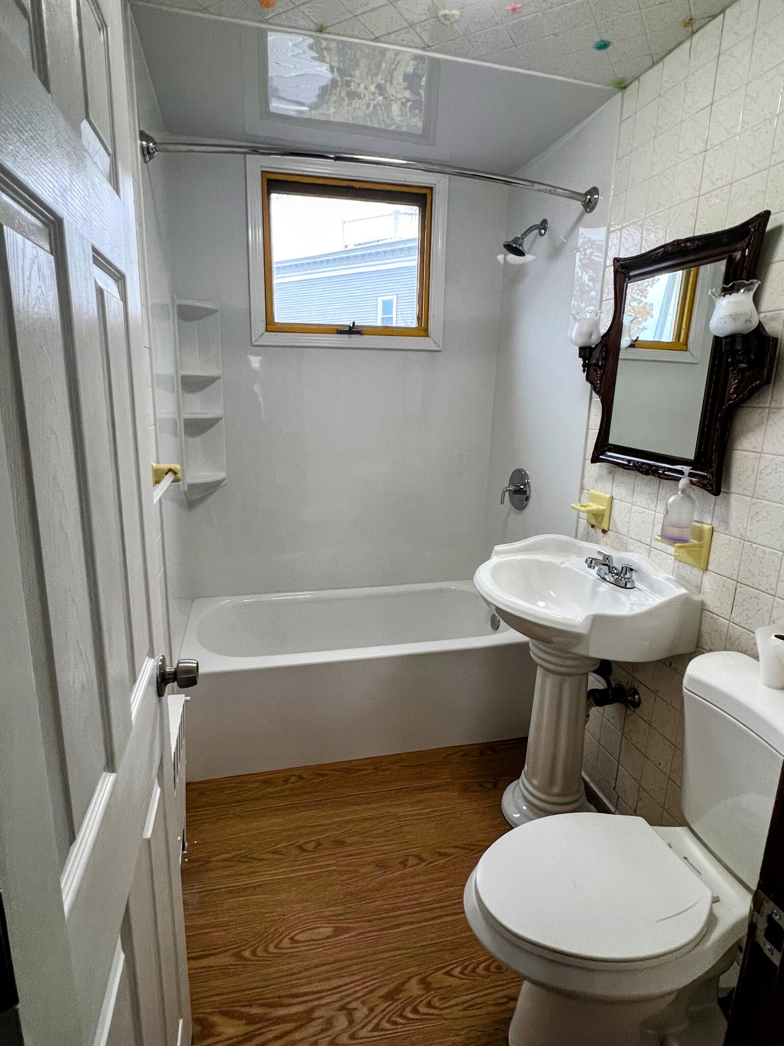 61 Tufts St, East Somerville