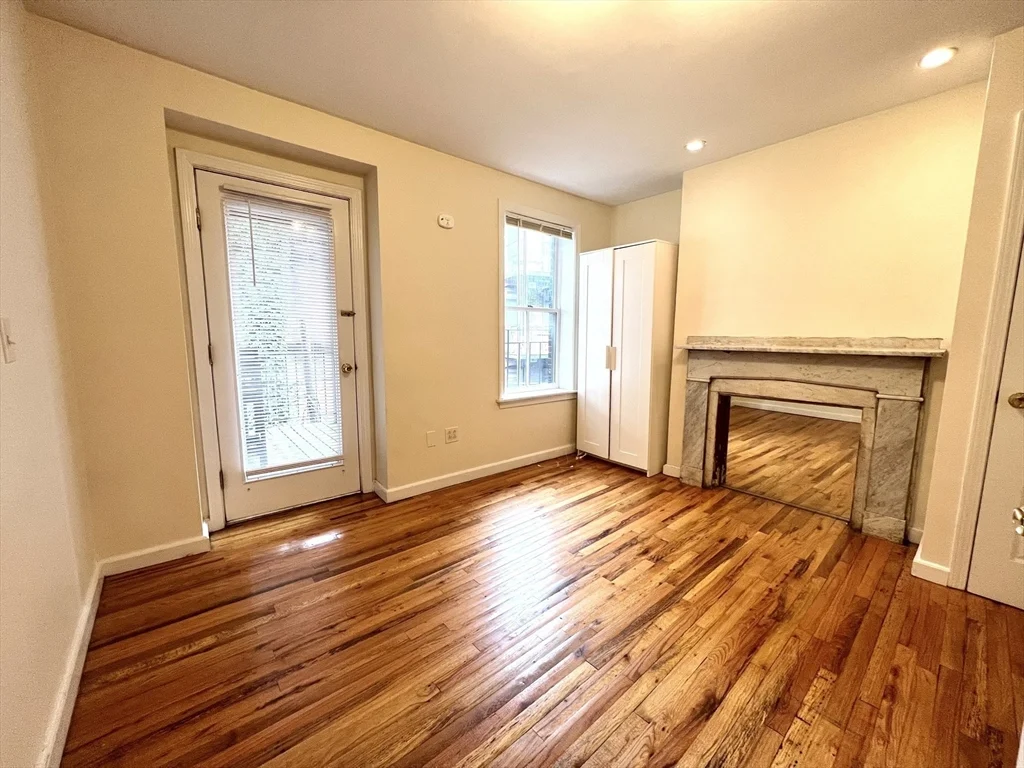 583 Tremont, South End
