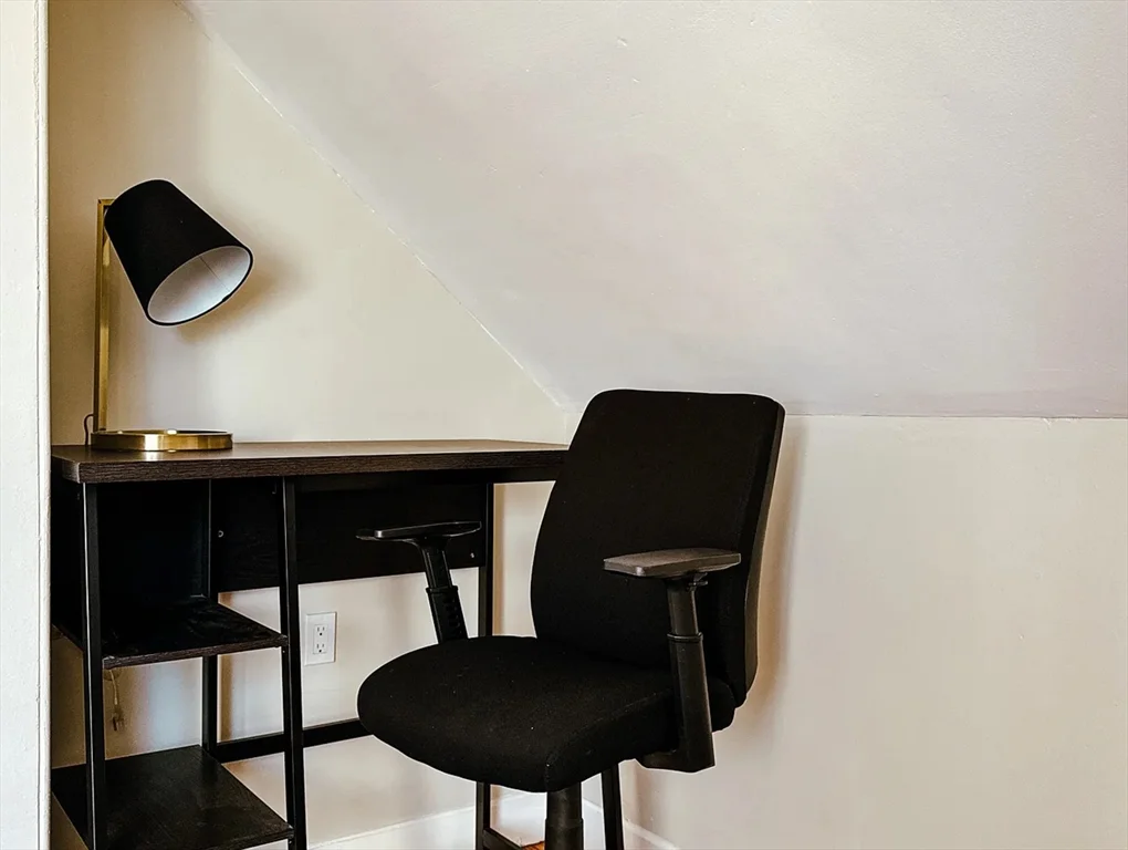 84 Greenwood St, Dorchester