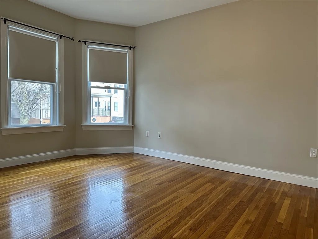 22 Sewall St, Winter Hill