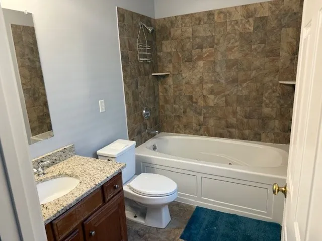 955 Pleasant St, Weymouth