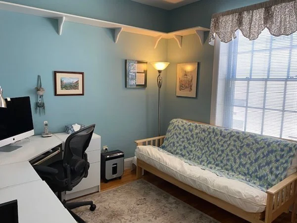 30 Dean Rd, Brookline Hills