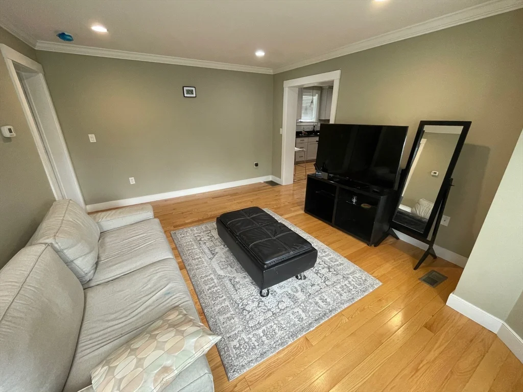 31 Court St, Groton