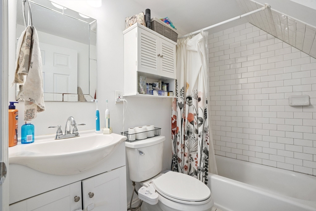 67 Concord Ave, Inman Square