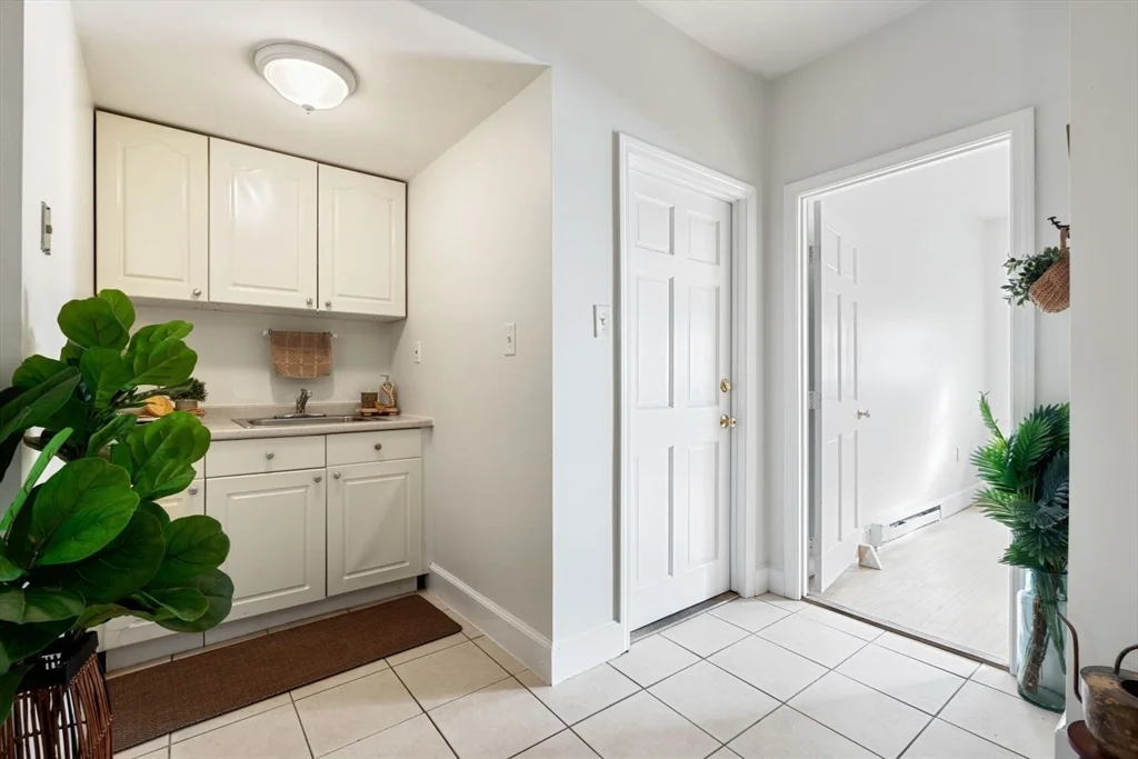 377 Dorchester St, South Boston