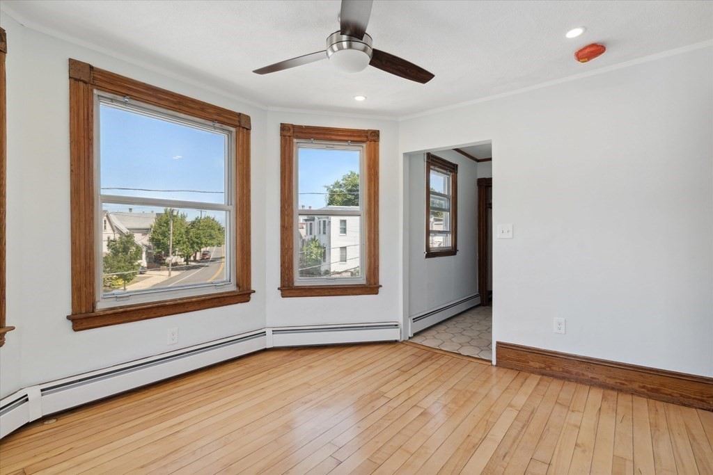 3 Orchard St, Revere