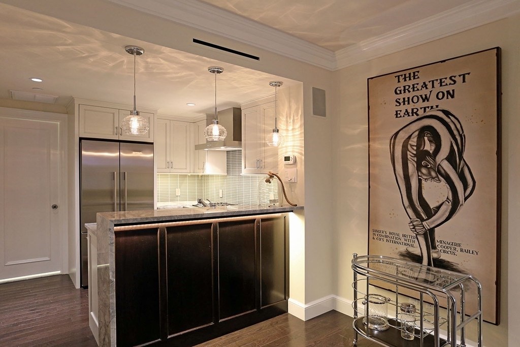 275 Marlborough St, Back Bay