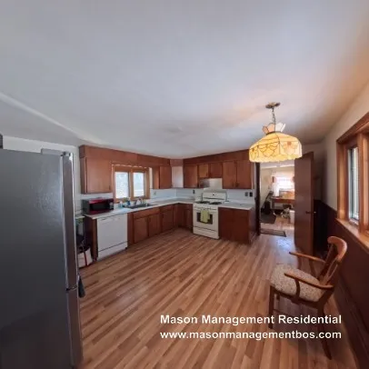 9 Raymond St, Allston