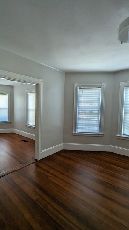 247 School St, Revere