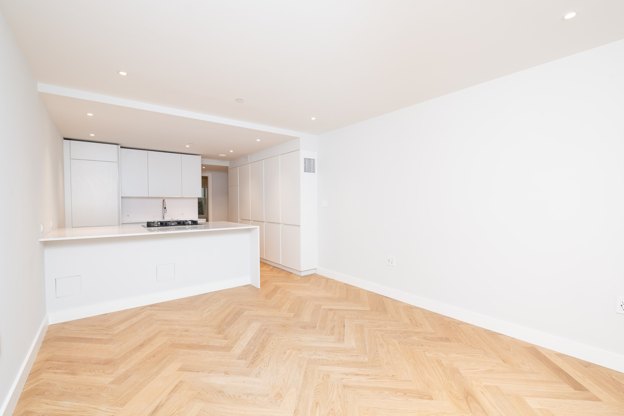 12 Commonwealth Ave, Back Bay