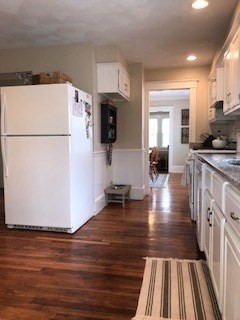 32 Irvington Rd, West Somerville