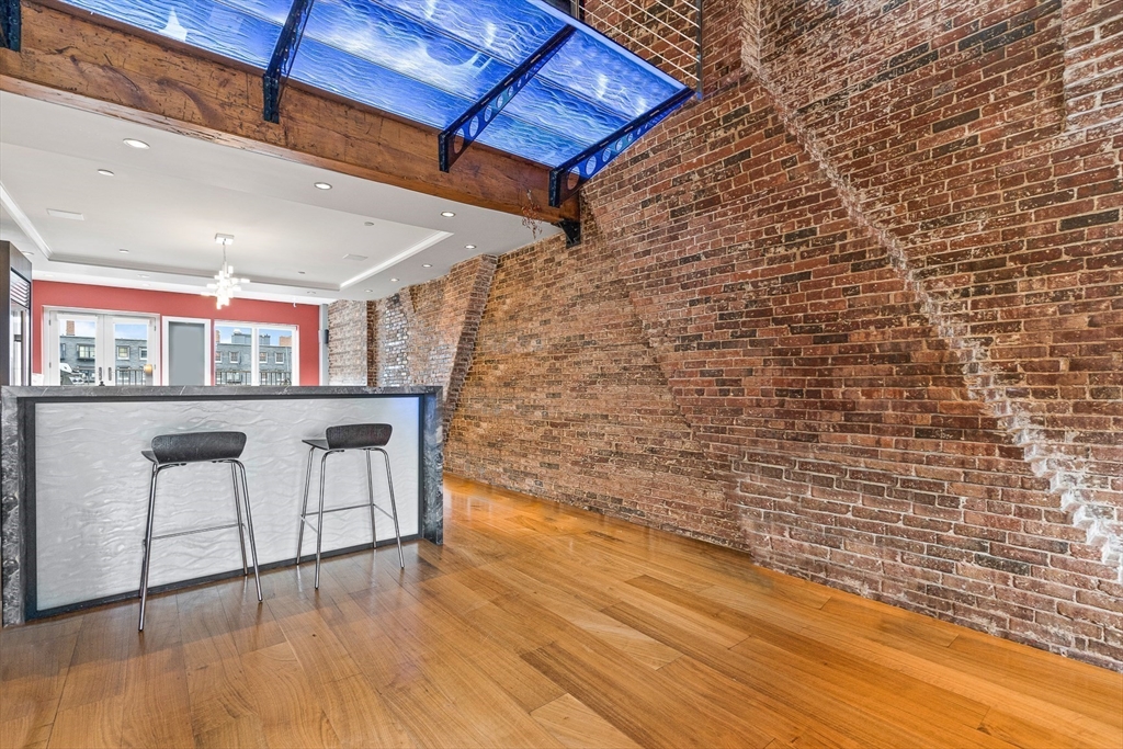 39 Commercial Wharf, Waterfront