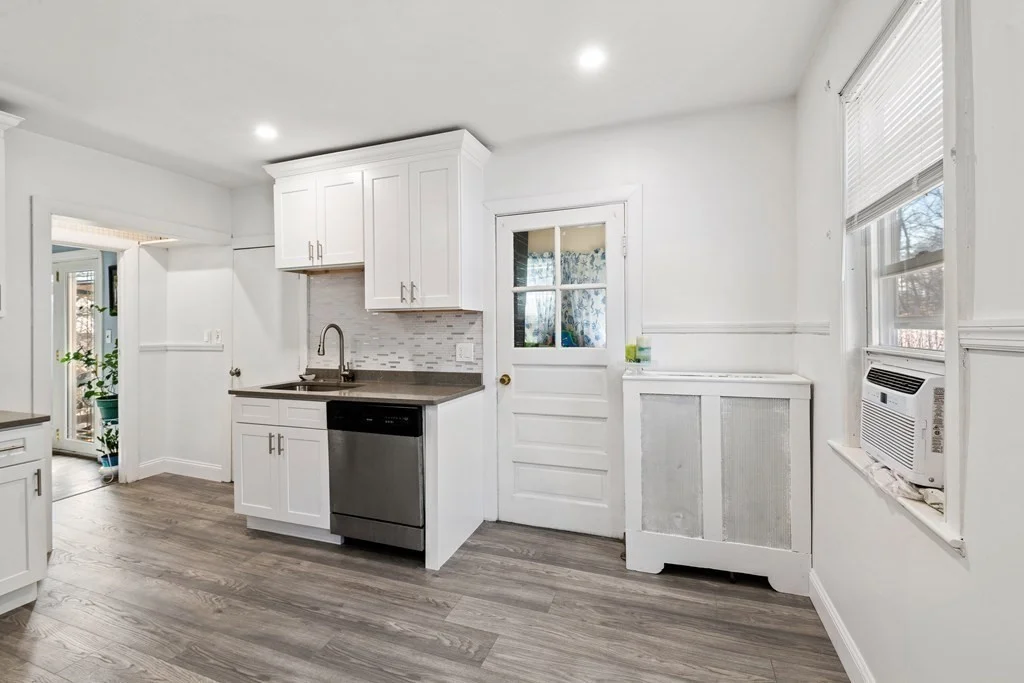 107 Belle Ave, Medford