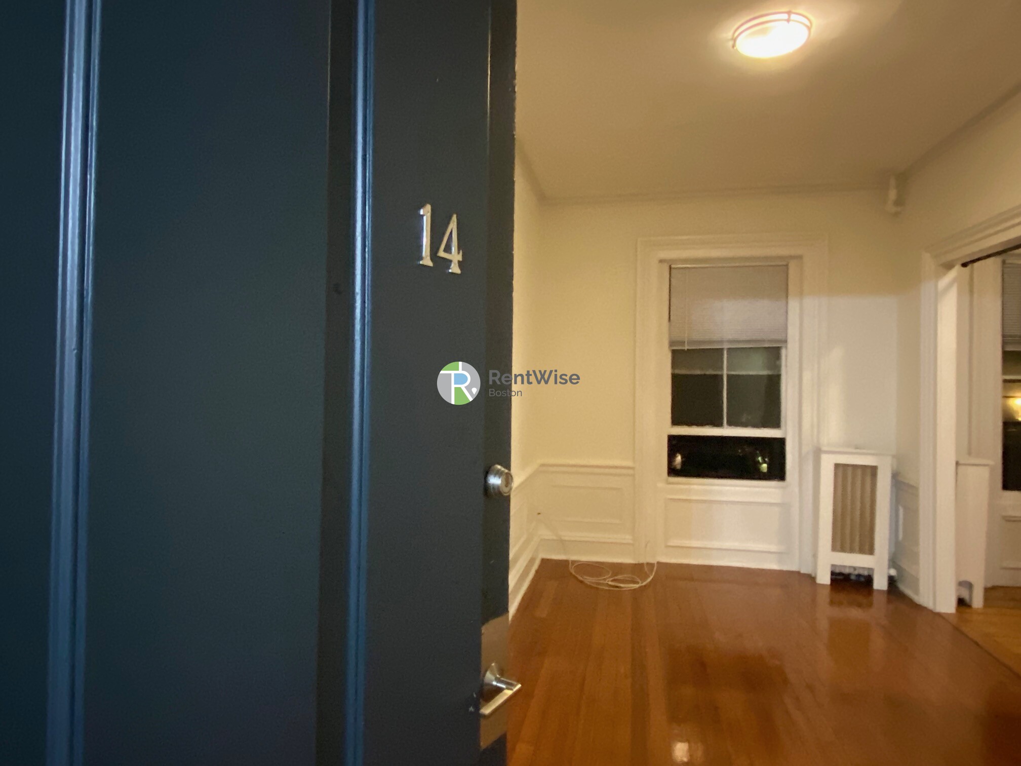 92 Charles St, Beacon Hill