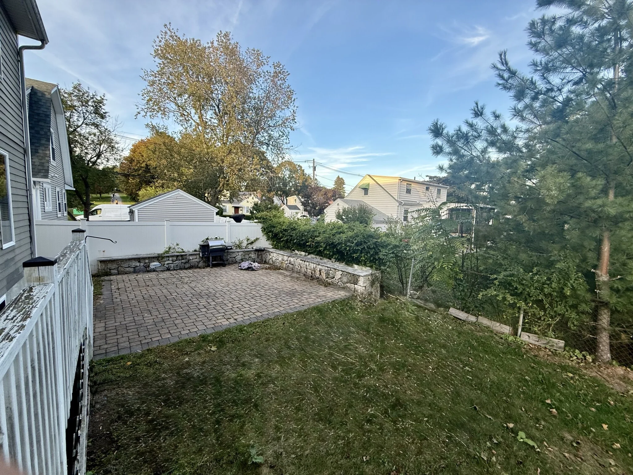 8 Brandley Rd, Watertown