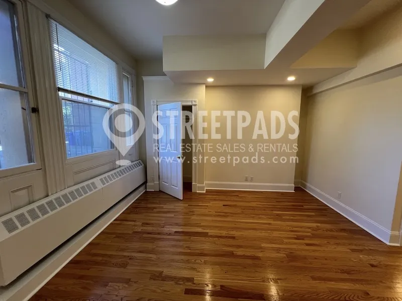 2 Ware St, Mid-Cambridge