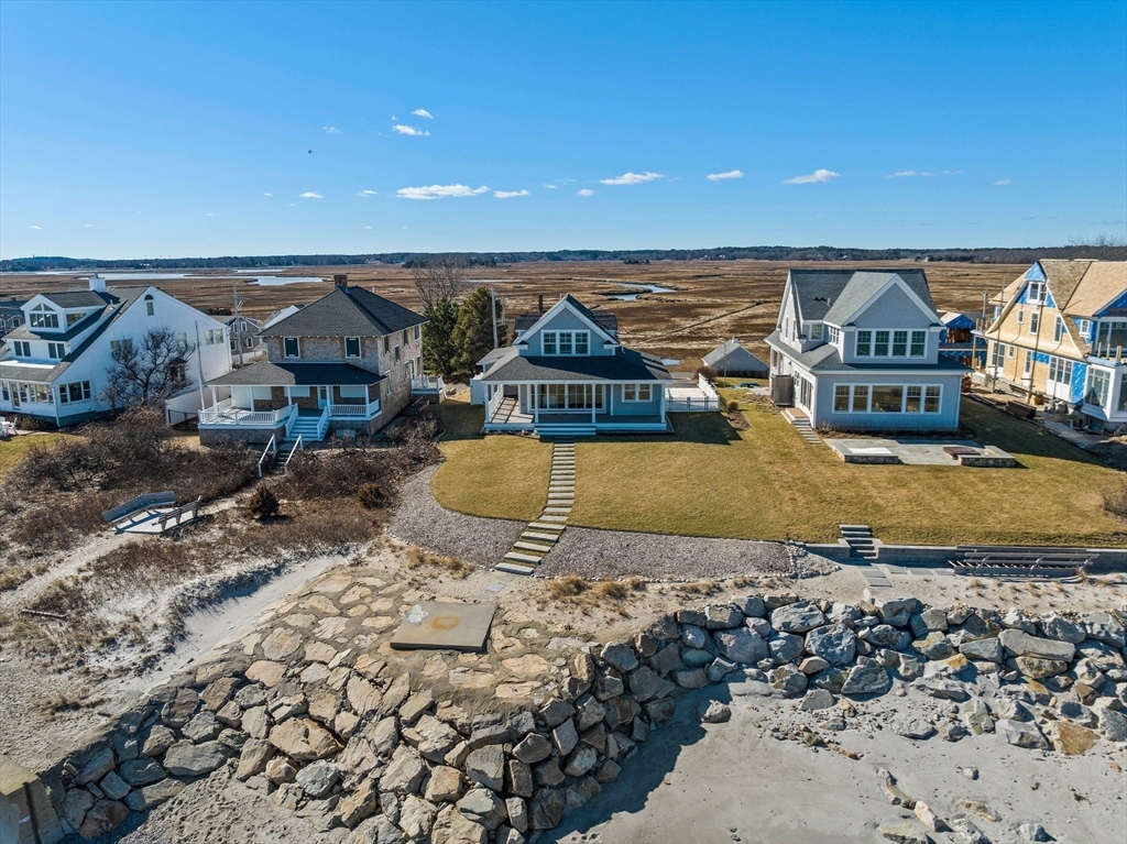 61 Gurnet Rd, Duxbury