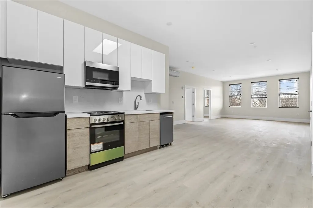 66 Emerson St, Haverhill