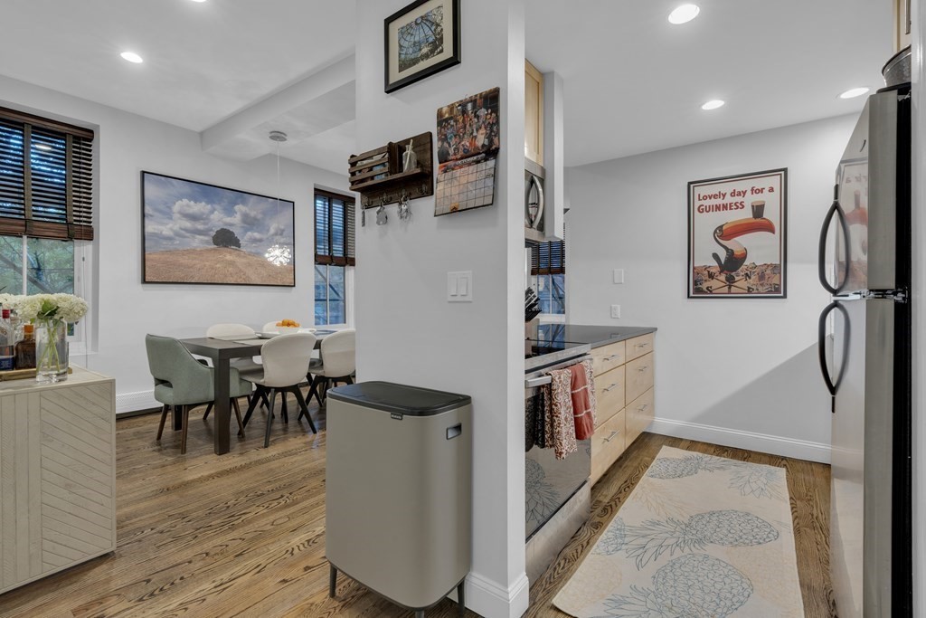 30-34 E Concord St, Boston