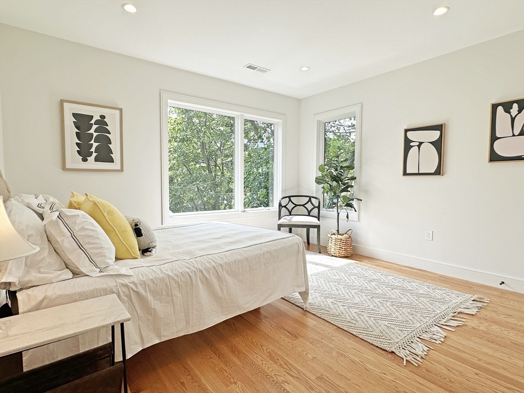 110 Harvard St, Newtonville