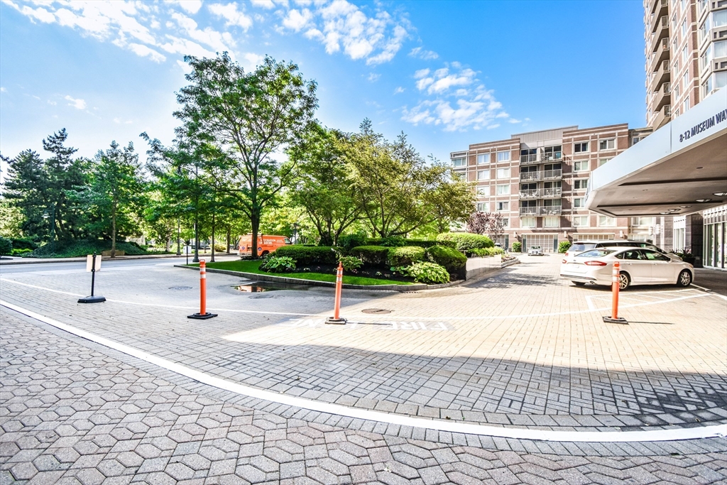 10 Museum Way, East Cambridge