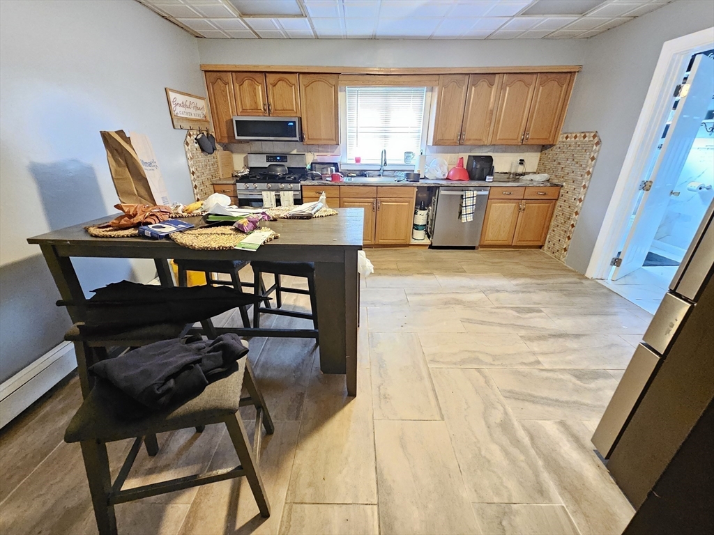 28 Cedar St, Taunton