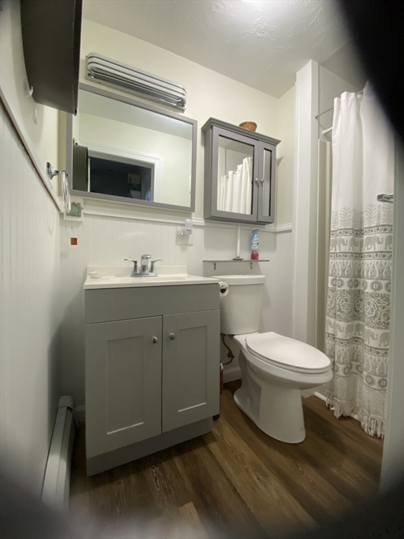 31 Hampton Cir, Hampton Hill