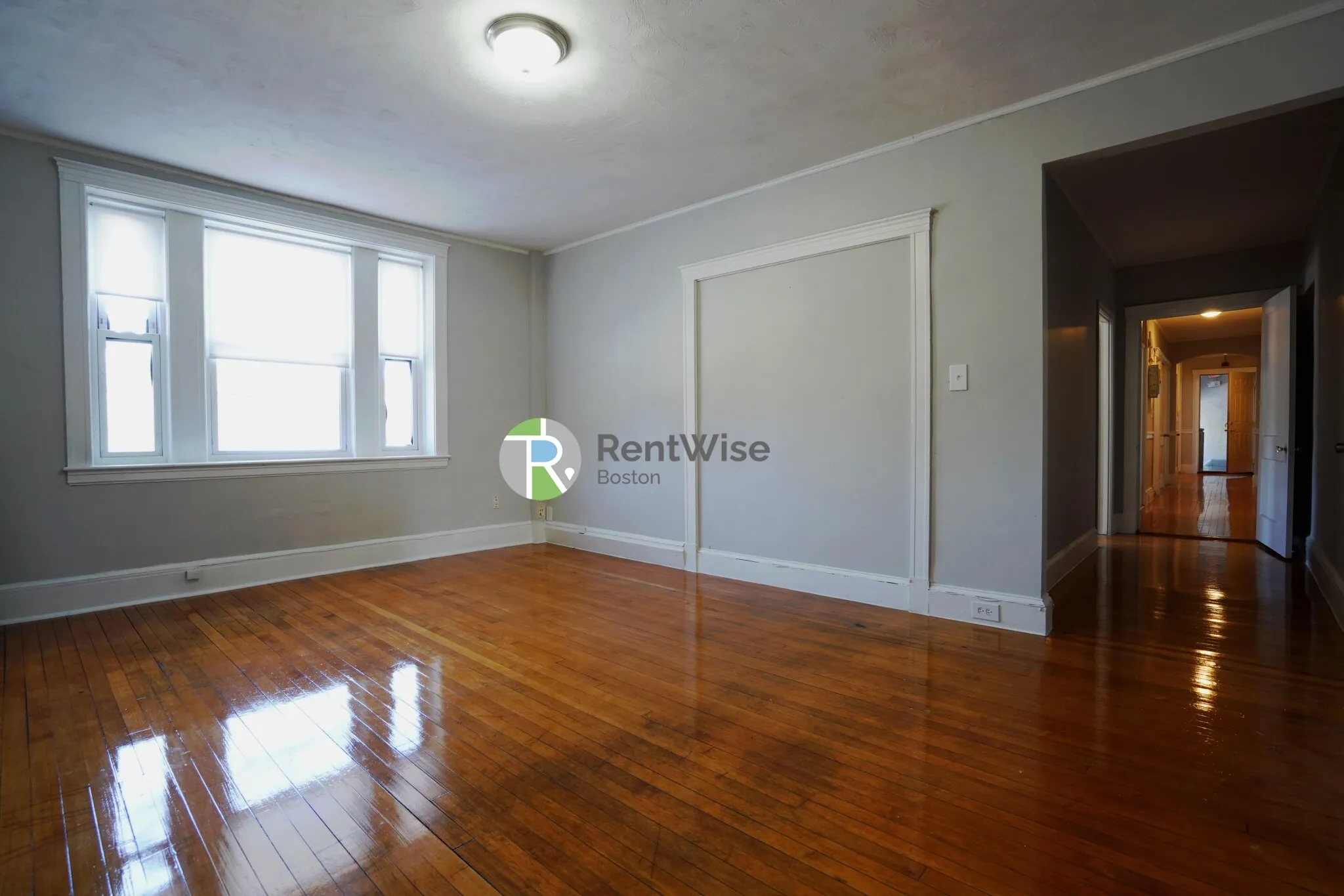 90 Cypress St, Emerson Gardens