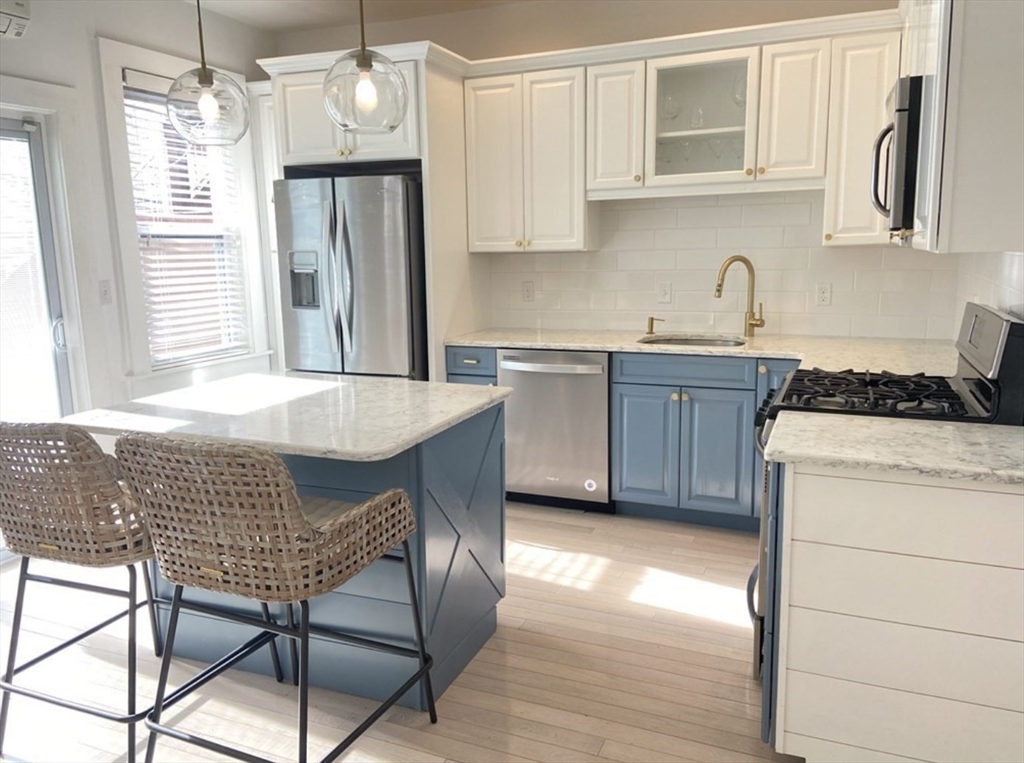 777 E 6th, South Boston