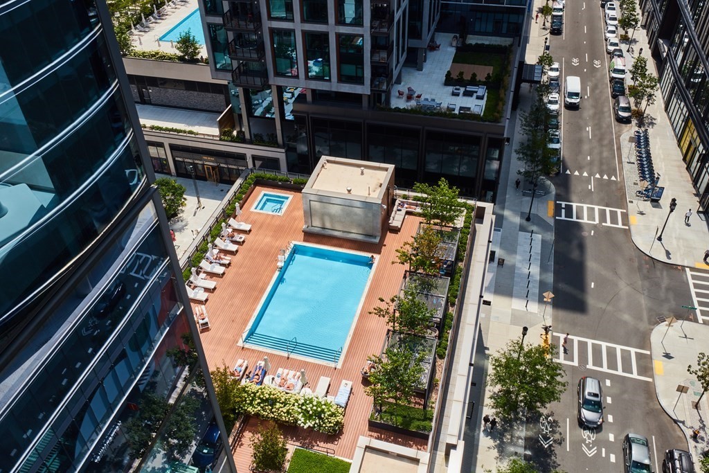 133 Seaport, Seaport District