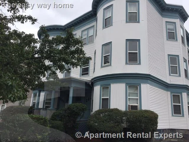 112 Thurston St, Winter Hill