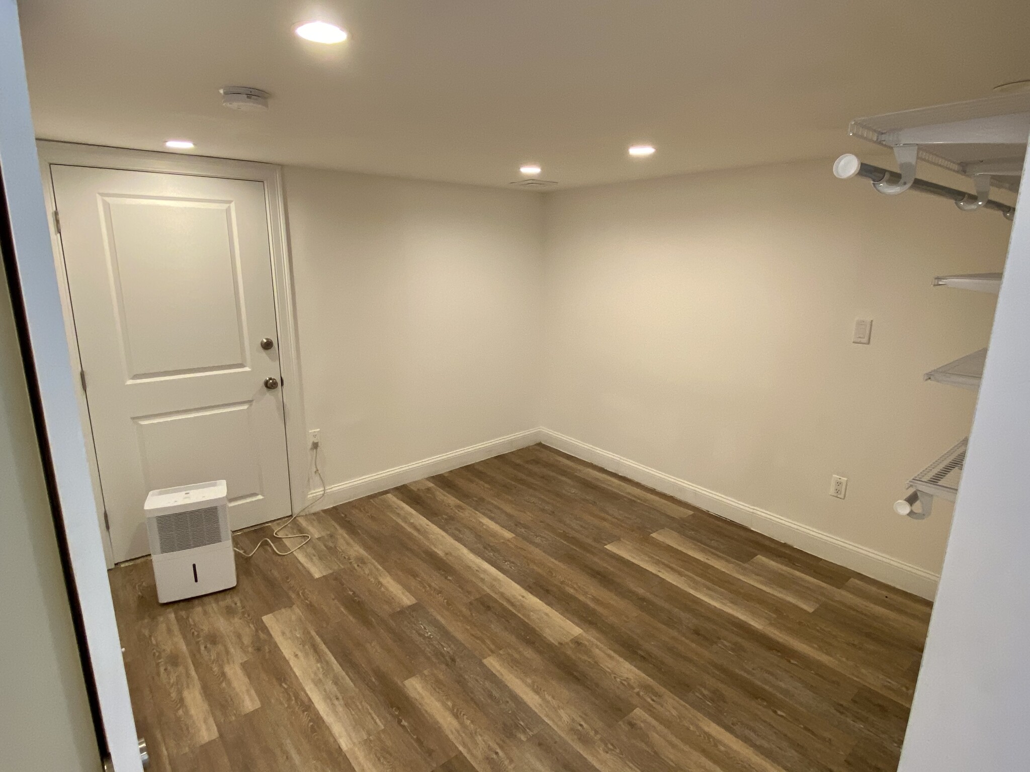 52 South Border Rd, Medford