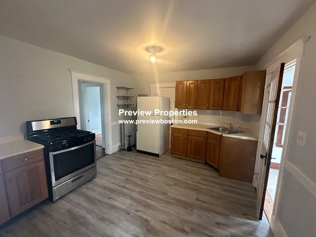 80 Chestnut Hill Ave, Brighton