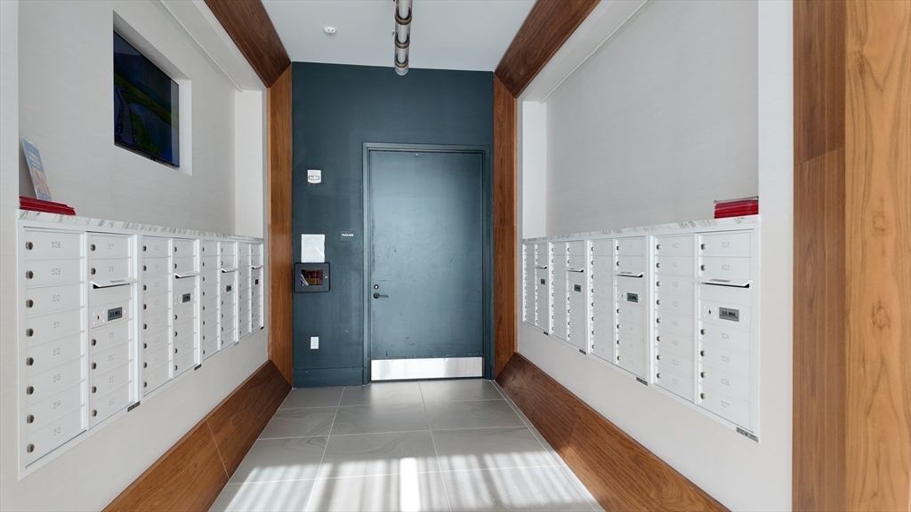 191 Washington St, Brighton