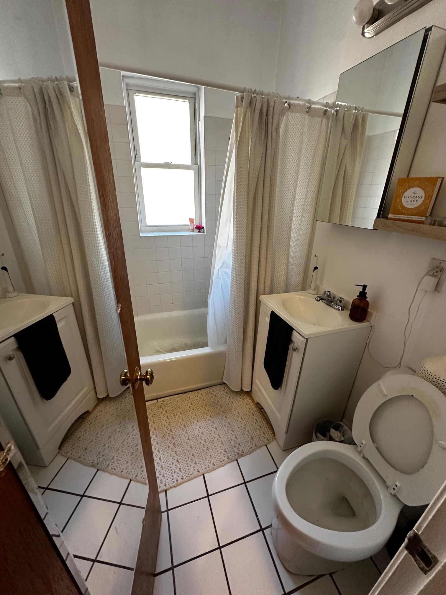 111 Norway St, Fenway