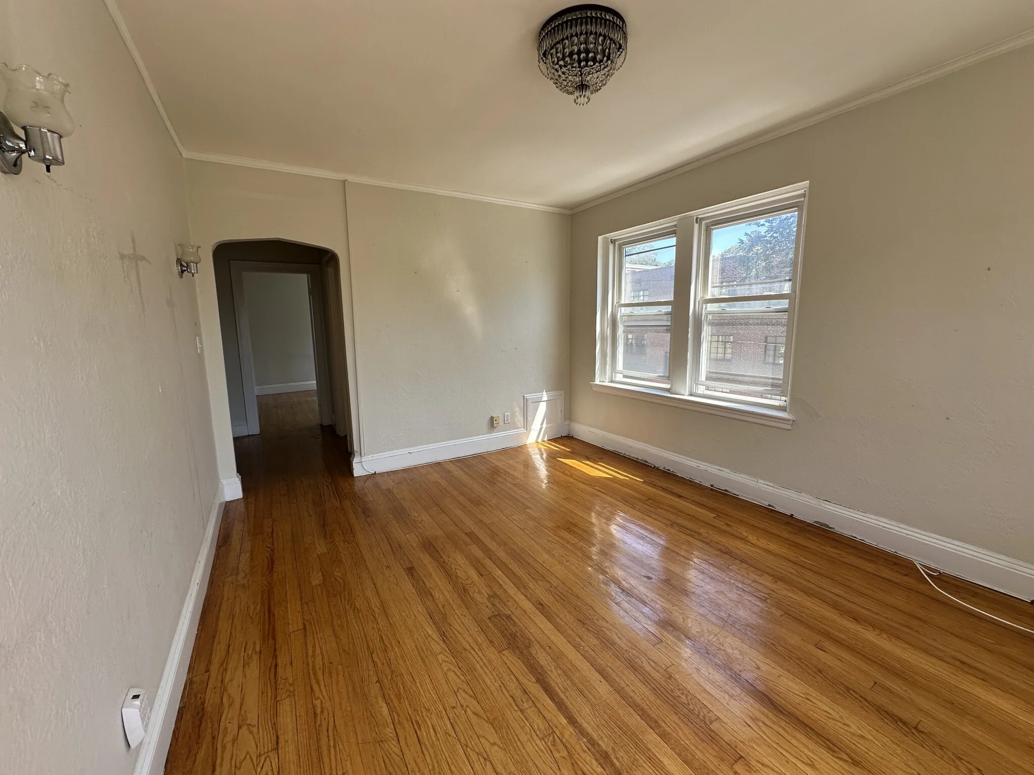 81 Strathmore Rd, Brighton