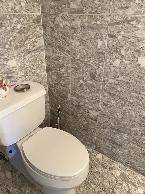 404 Paradise Rd, Swampscott