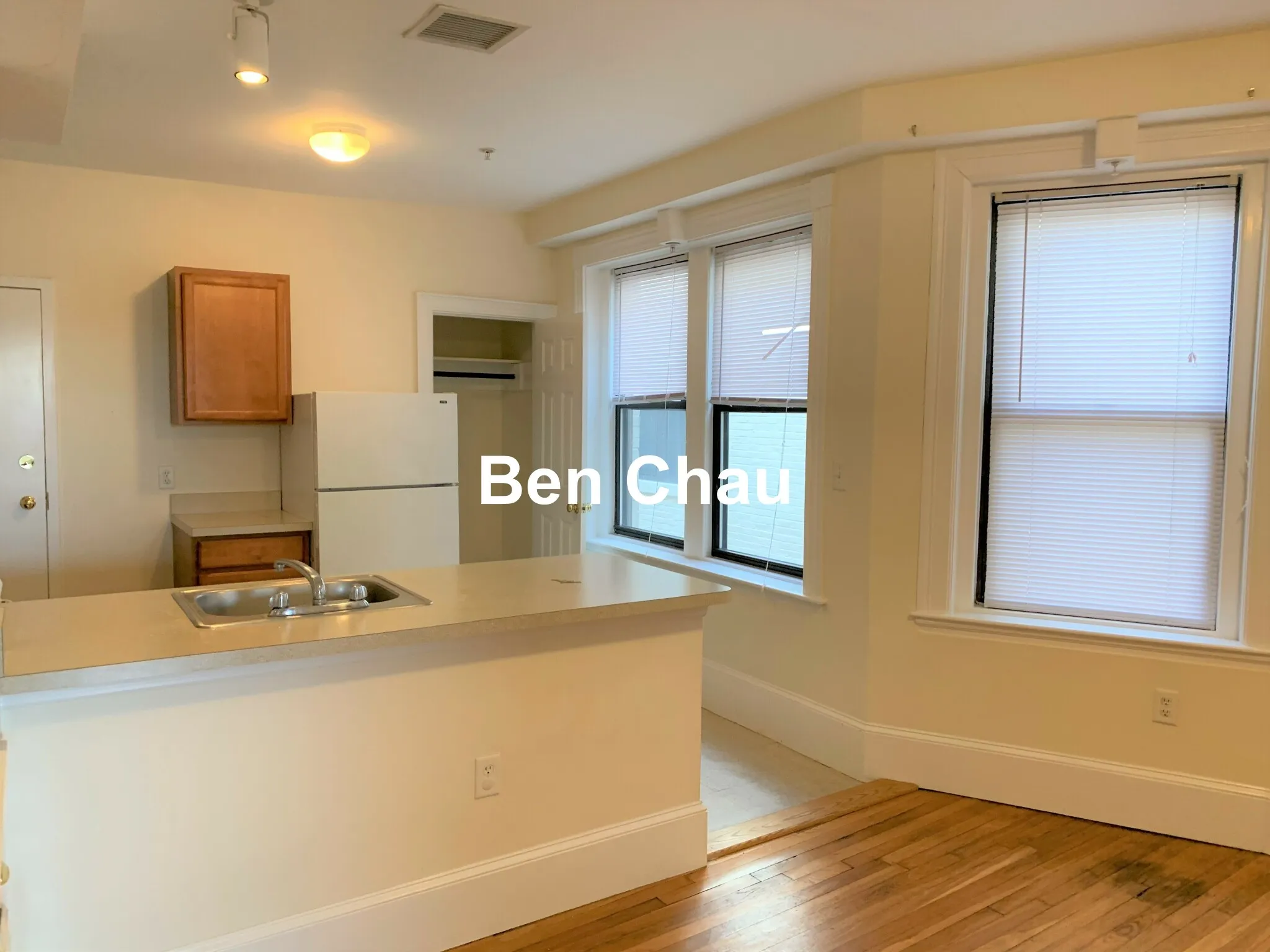 881 Massachusetts Ave, Central Square