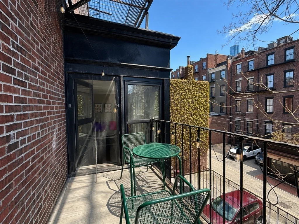 315 Beacon St, Back Bay