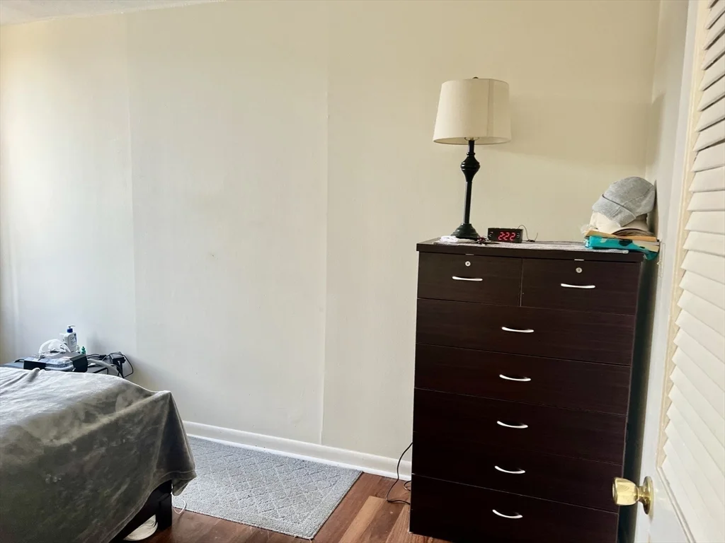 1006 Paradise Rd, Swampscott