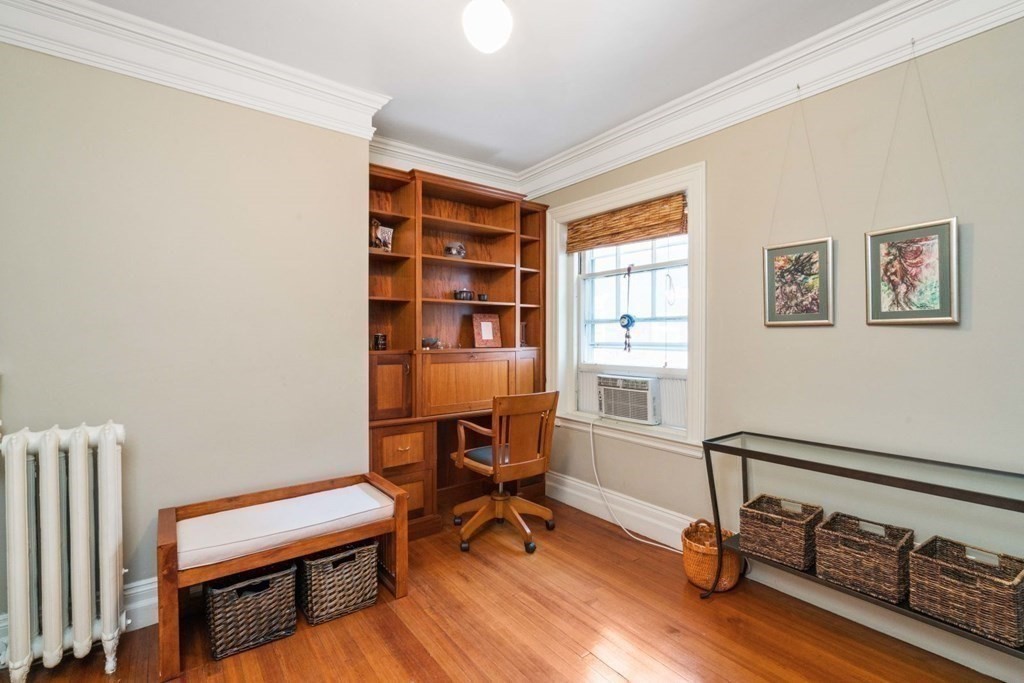 37 Lee St Furnished, Harvard Square