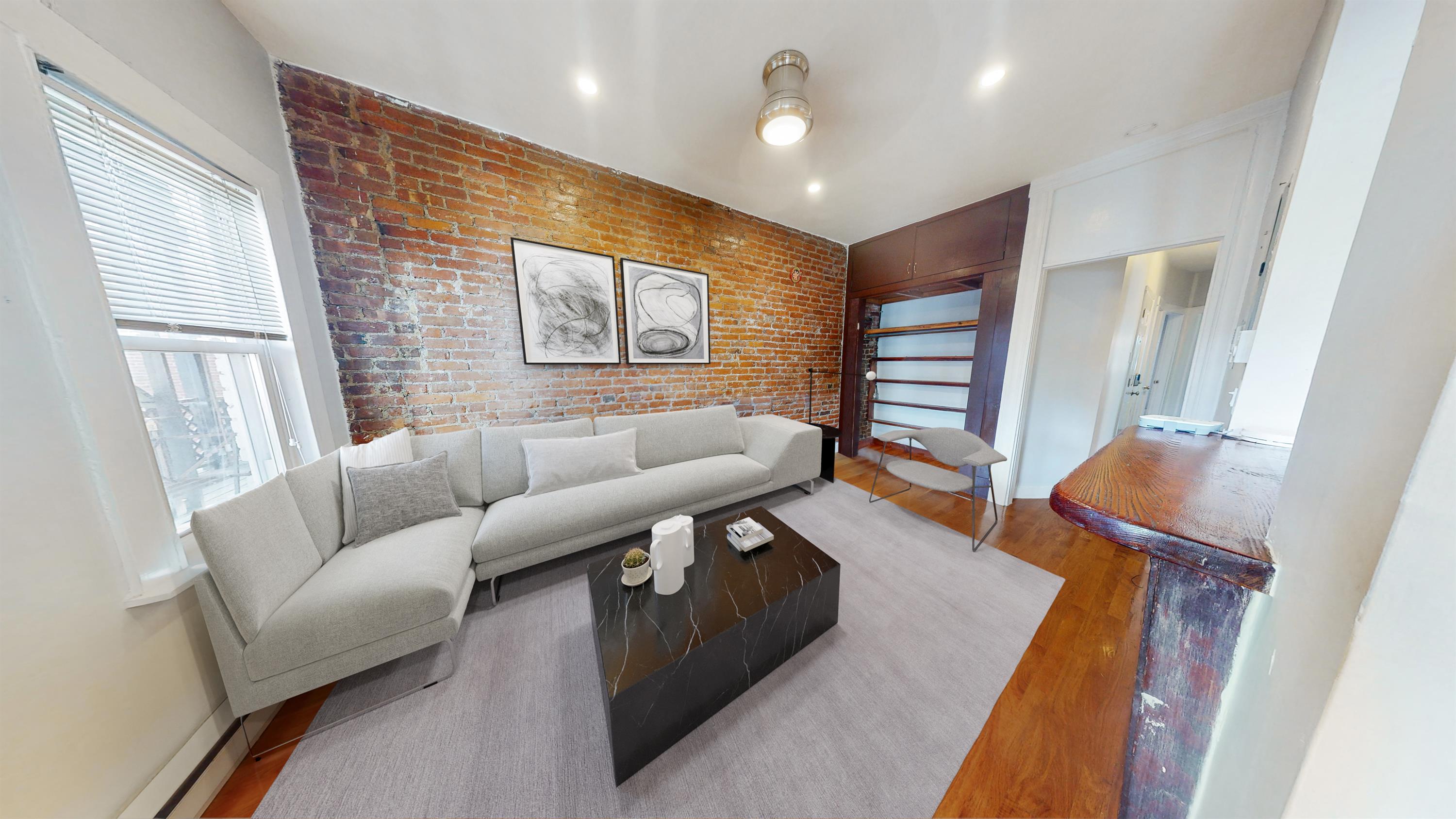 4 Mark St, Jamaica Plain