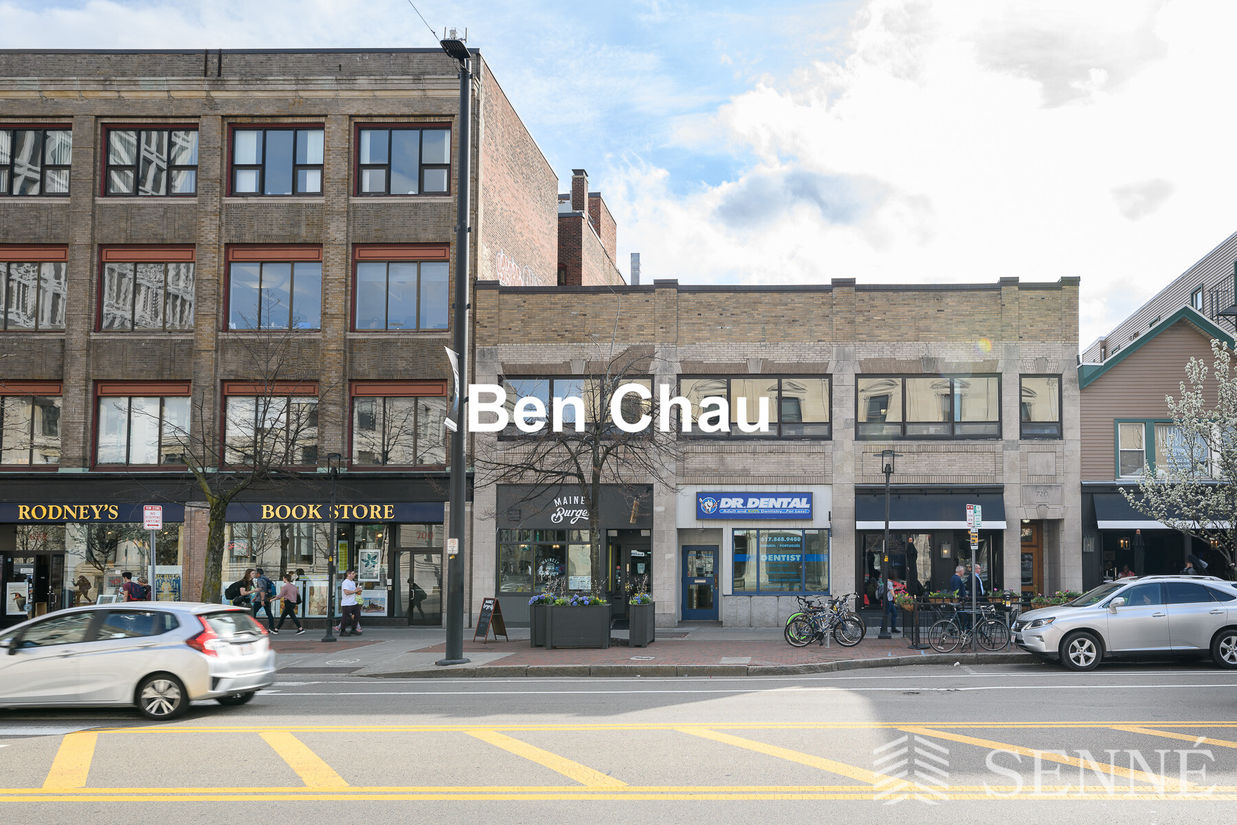 720 Massachusetts Ave, Riverside