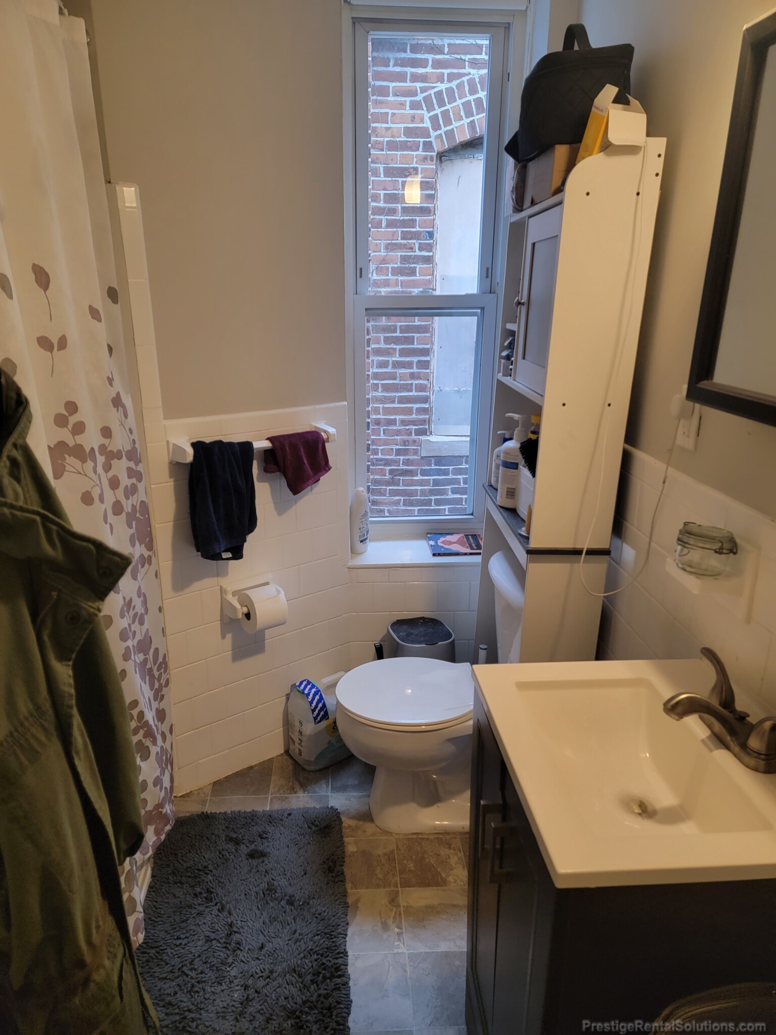 8 Hyde Park Ave, Jamaica Plain