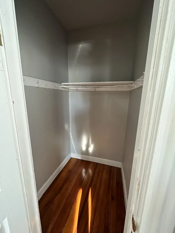 11 Sunset St, Mission Hill