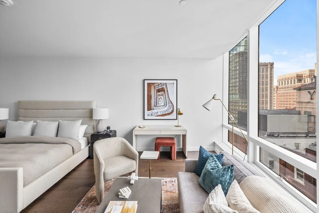 430 Stuart St, Back Bay