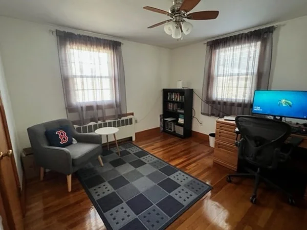 375 Elm St, Braintree