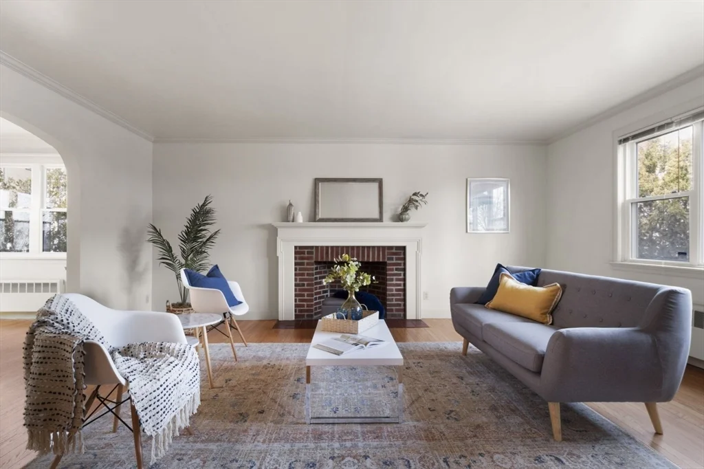 3 Wallace Rd, Diamond District